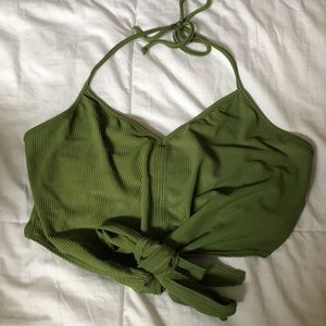 Kortni Jeane Tied-up Top!